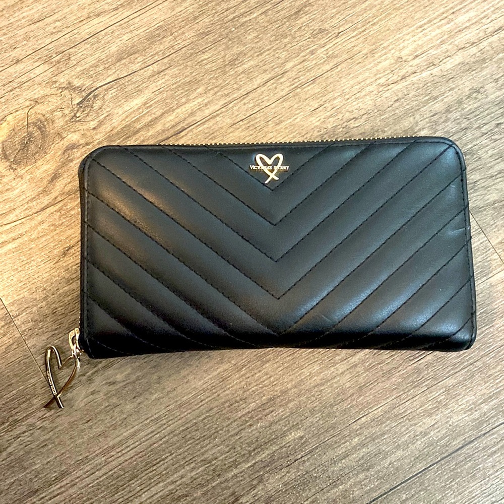 Victoria’s Secret Black Wallet
